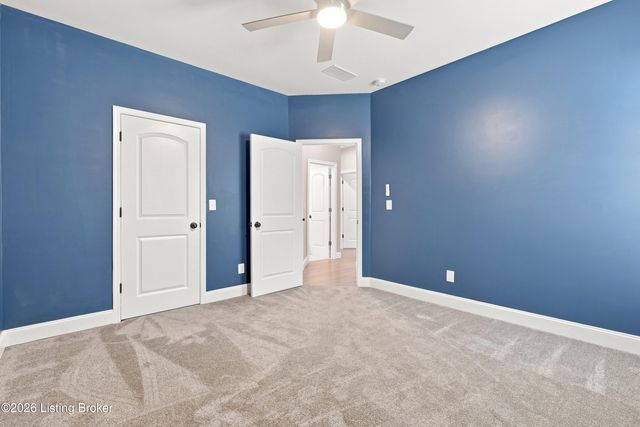 5700 Old Floydsburg Rd, Crestwood, KY 40014