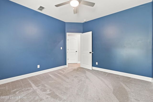 5700 Old Floydsburg Rd, Crestwood, KY 40014