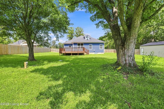 5700 Old Floydsburg Rd, Crestwood, KY 40014