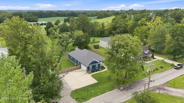 5700 Old Floydsburg Rd, Crestwood, KY 40014
