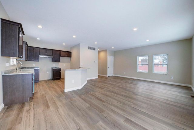 33755 Parkwood Street, Westland, MI 48186