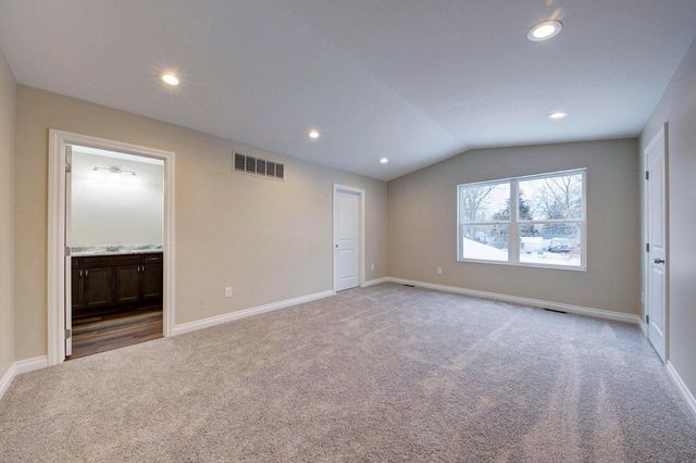 33755 Parkwood Street, Westland, MI 48186