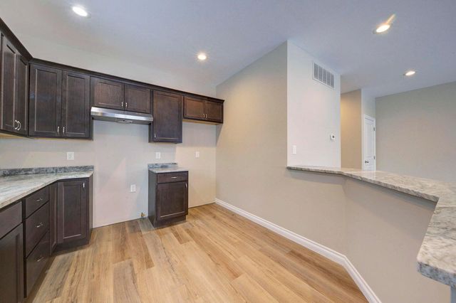 33755 Parkwood Street, Westland, MI 48186