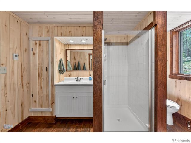 942 Spruce Drive, Lyons, CO 80540