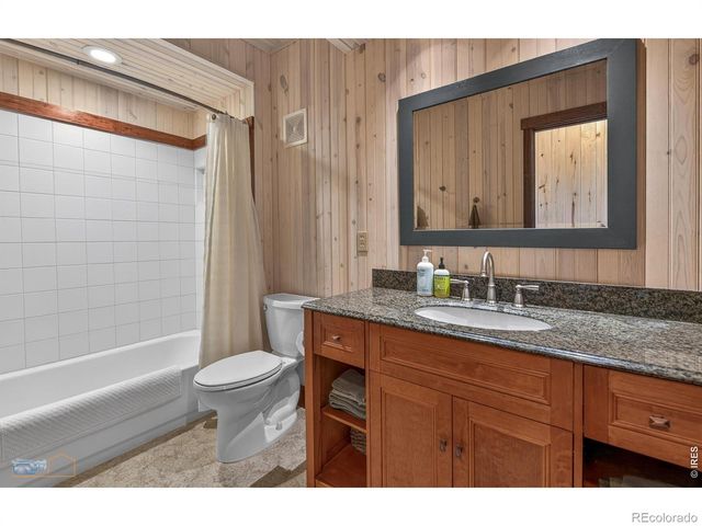 942 Spruce Drive, Lyons, CO 80540