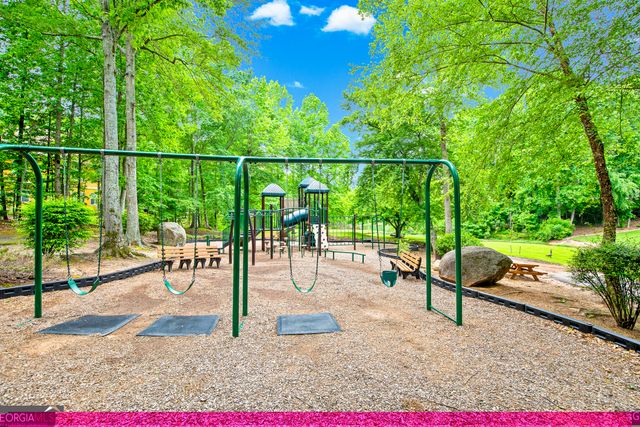 18 Willow Place, Newnan, GA 30265