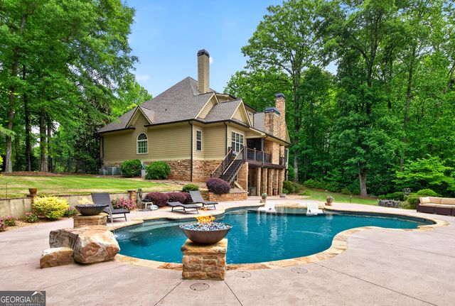 18 Willow Place, Newnan, GA 30265