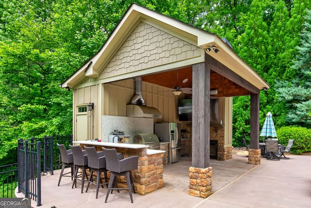 18 Willow Place, Newnan, GA 30265