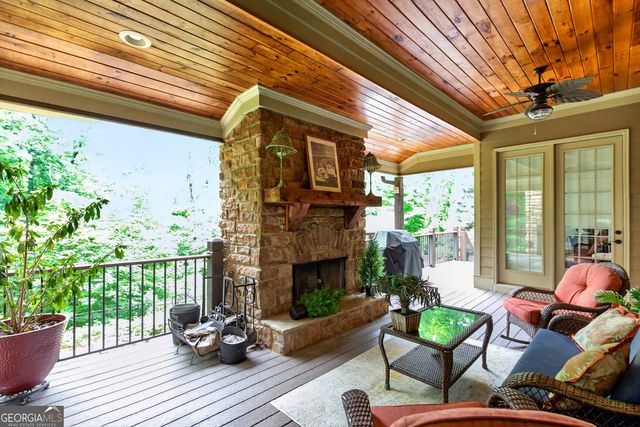 18 Willow Place, Newnan, GA 30265
