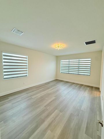 7181 VILLAMAR Way, Lake Worth, FL 33463