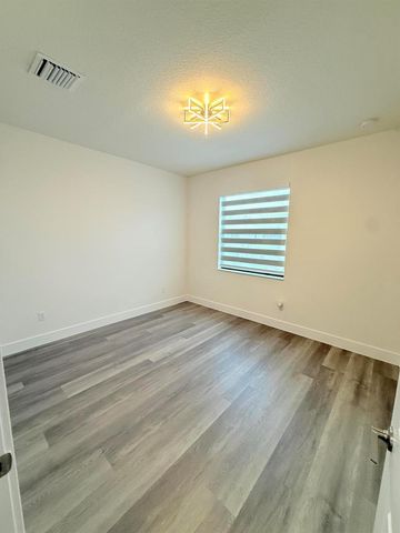 7181 VILLAMAR Way, Lake Worth, FL 33463