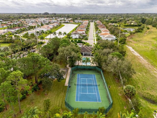 7181 VILLAMAR Way, Lake Worth, FL 33463