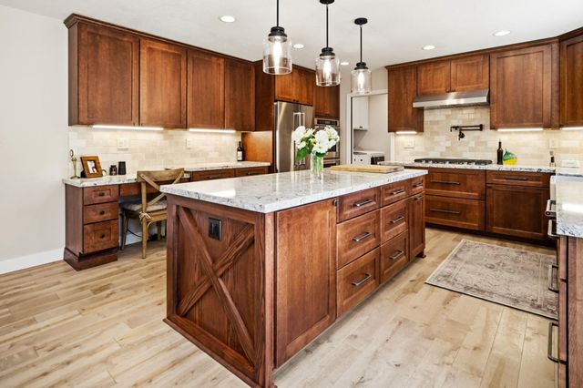 8607 Berta Canyon Court, Salinas, CA 93907