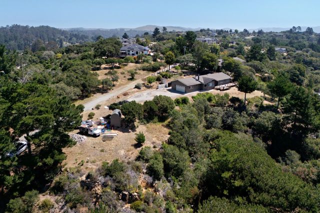 8607 Berta Canyon Court, Salinas, CA 93907
