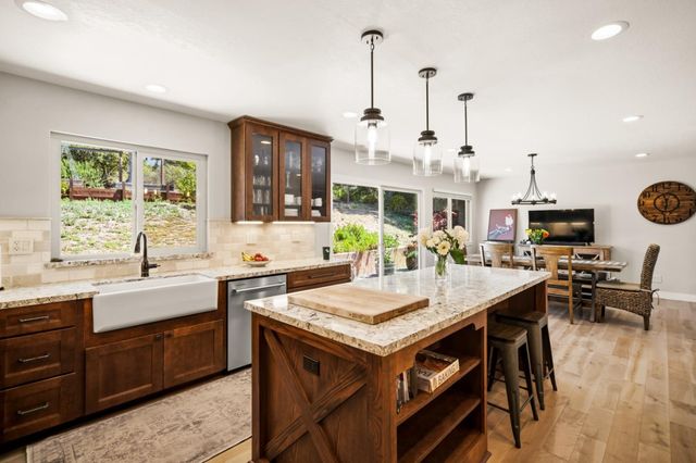 8607 Berta Canyon Court, Salinas, CA 93907