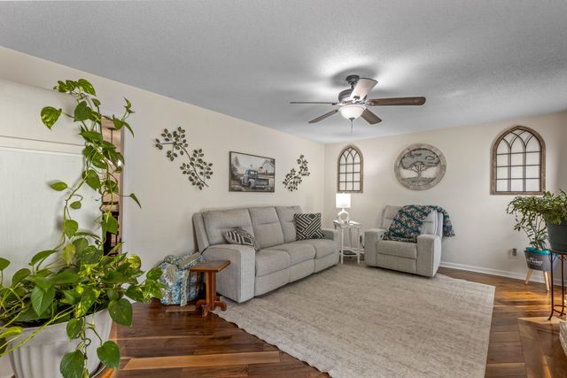1906 Port Royal Drive, Soddy Daisy, TN 37379