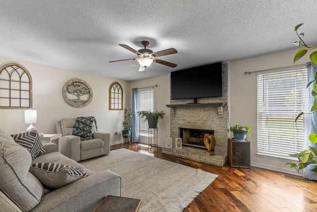 1906 Port Royal Drive, Soddy Daisy, TN 37379
