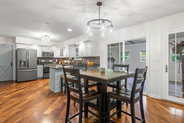 1906 Port Royal Drive, Soddy Daisy, TN 37379