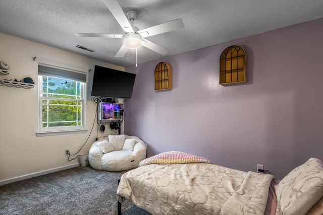 1906 Port Royal Drive, Soddy Daisy, TN 37379
