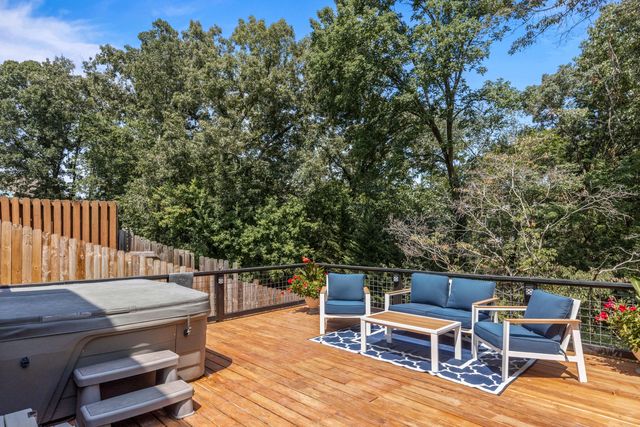 1906 Port Royal Drive, Soddy Daisy, TN 37379