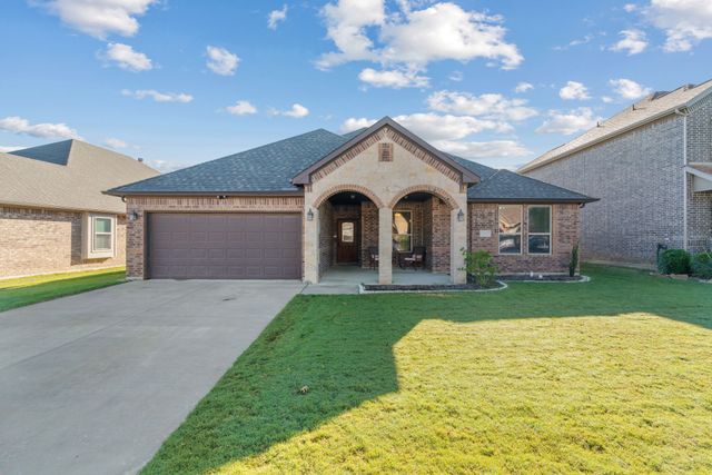 1667 Fraser Drive, Burleson, TX 76028