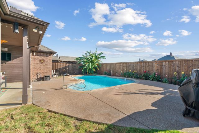 1667 Fraser Drive, Burleson, TX 76028