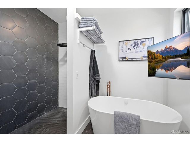 1607 Pikes Peak Ave, Colorado Springs, CO 80904