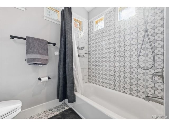 1607 Pikes Peak Ave, Colorado Springs, CO 80904