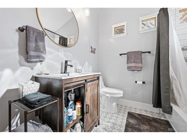 1607 Pikes Peak Ave, Colorado Springs, CO 80904
