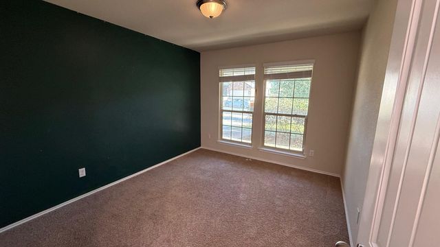 116 Zoisite LN, Jarrell, TX 76537