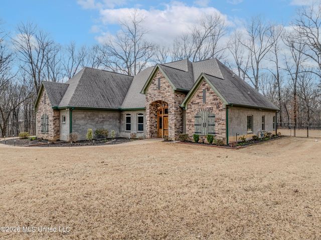 568 Woodford Cove, Hernando, MS 38632