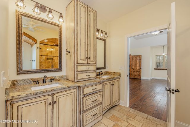 568 Woodford Cove, Hernando, MS 38632