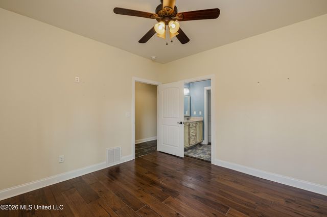 568 Woodford Cove, Hernando, MS 38632