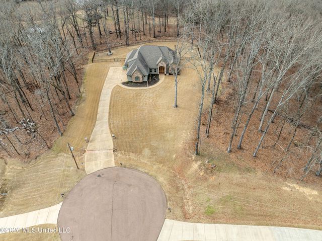 568 Woodford Cove, Hernando, MS 38632