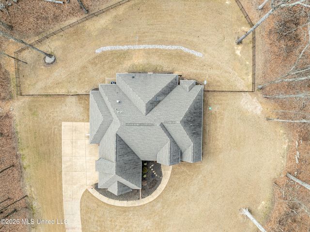 568 Woodford Cove, Hernando, MS 38632