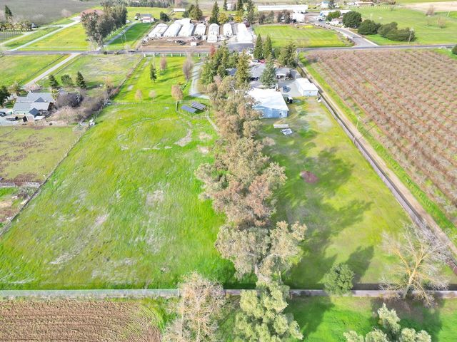 20388 N STATE ROUTE 99 E FRON, Acampo, CA 95220