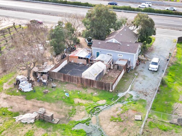 20388 N STATE ROUTE 99 E FRON, Acampo, CA 95220