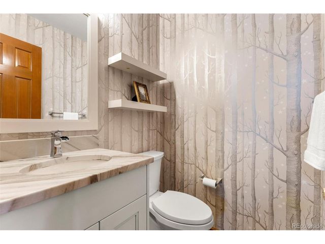 8880 Chestnut Hill Way, Highlands Ranch, CO 80130