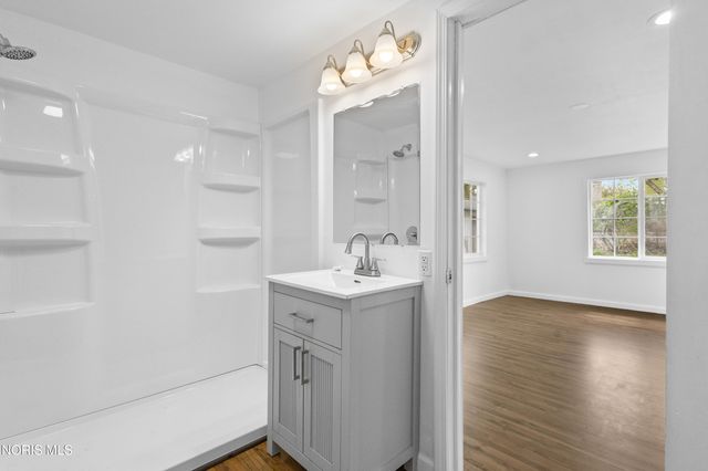 2861 Latcha Road, Millbury, OH 43447