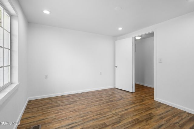 2861 Latcha Road, Millbury, OH 43447
