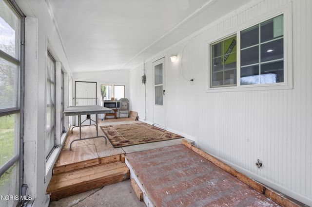 2861 Latcha Road, Millbury, OH 43447