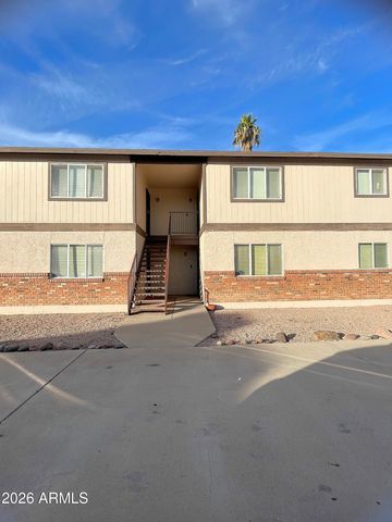 2020 N HUNT Circle, Mesa, AZ 85203