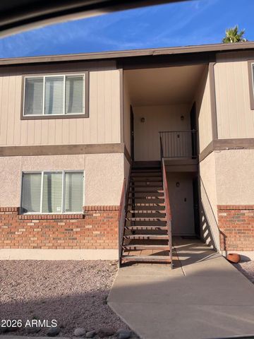 2020 N HUNT Circle, Mesa, AZ 85203