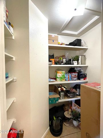 2020 N HUNT Circle, Mesa, AZ 85203