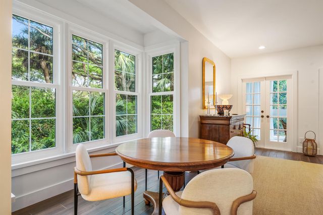 1300 Palmetto Court 109, Vero Beach, FL 32963