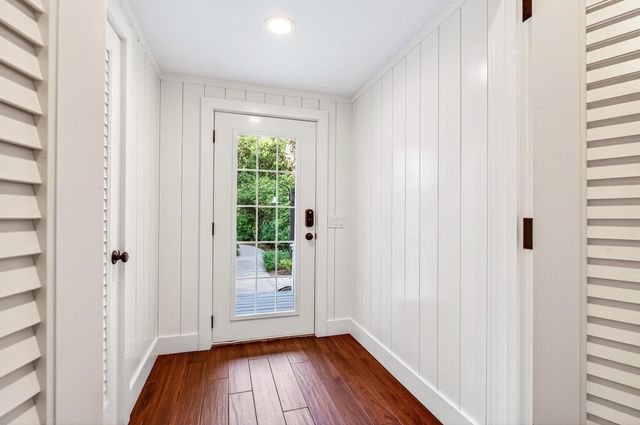 1300 Palmetto Court 109, Vero Beach, FL 32963