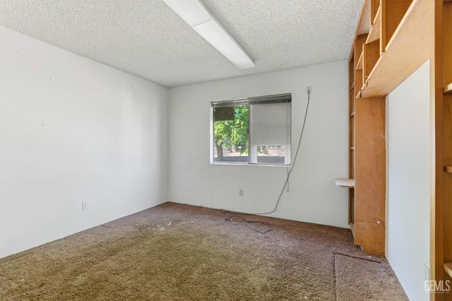 8801 Sorrel Street, Bakersfield, CA 93307