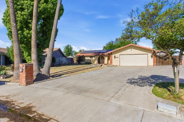 8801 Sorrel Street, Bakersfield, CA 93307
