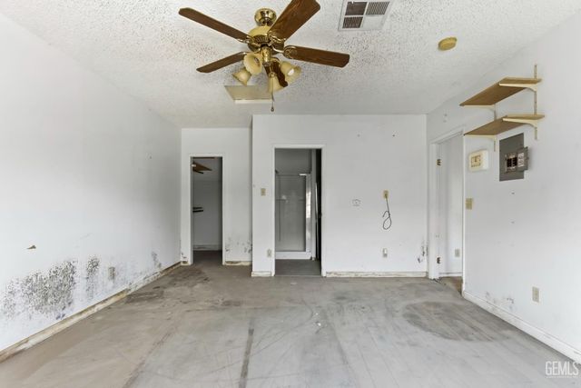 8801 Sorrel Street, Bakersfield, CA 93307
