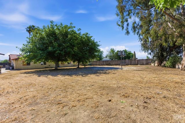 8801 Sorrel Street, Bakersfield, CA 93307
